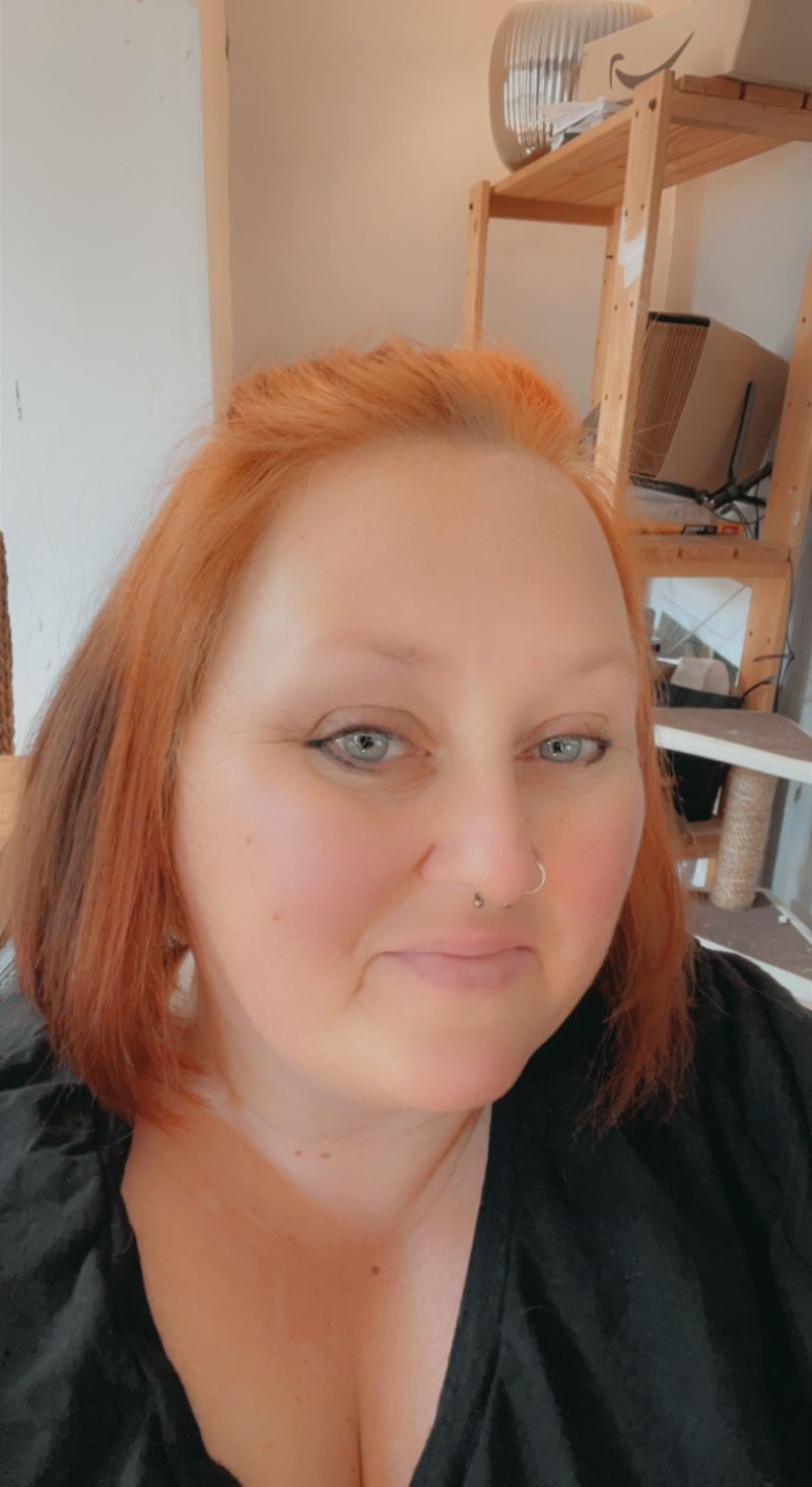 Linzi45