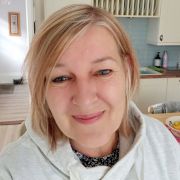 Carolyn100_