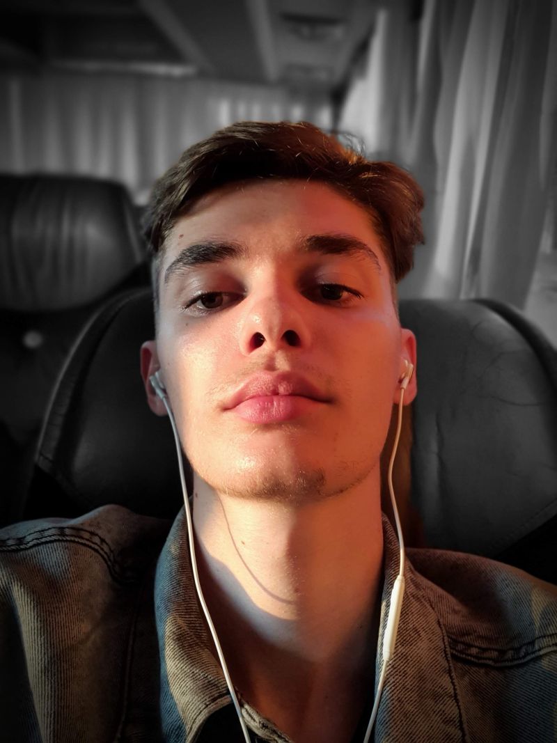Adrian0406