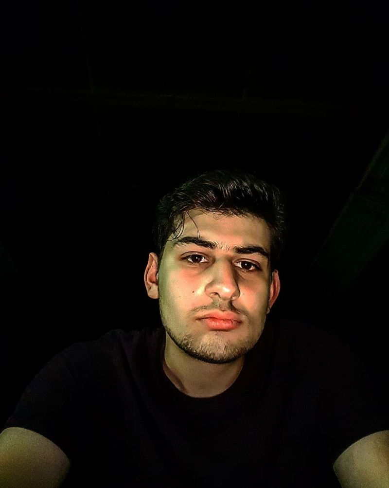 izi1999